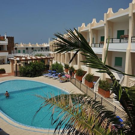 Cala Saracena Resort Torre Vado Eksteriør billede