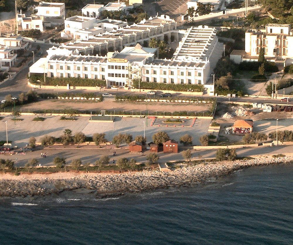 Cala Saracena Resort Torre Vado Eksteriør billede